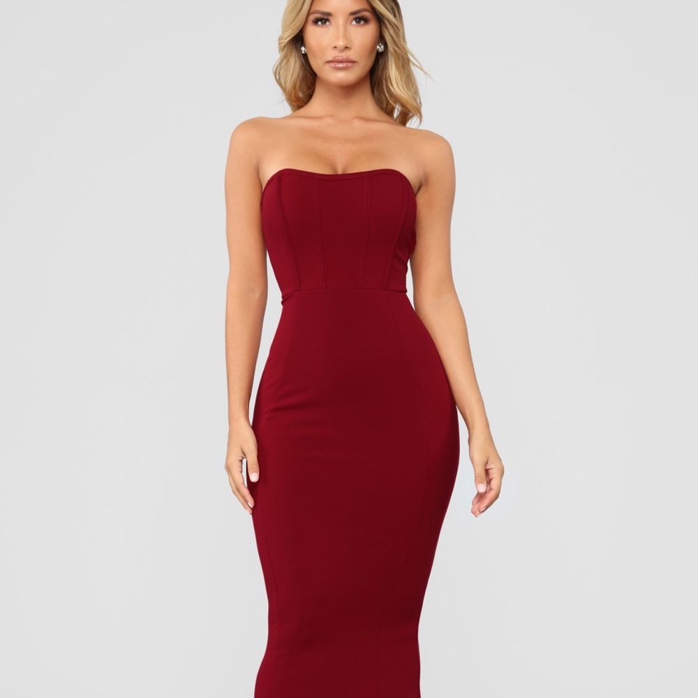 Evening gown ruby red dress - Picture 1 of 3